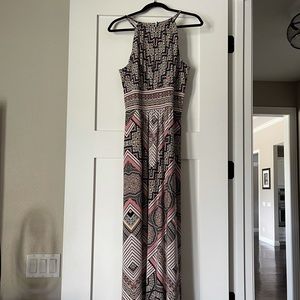 Fun halter maxi dress! ❤️